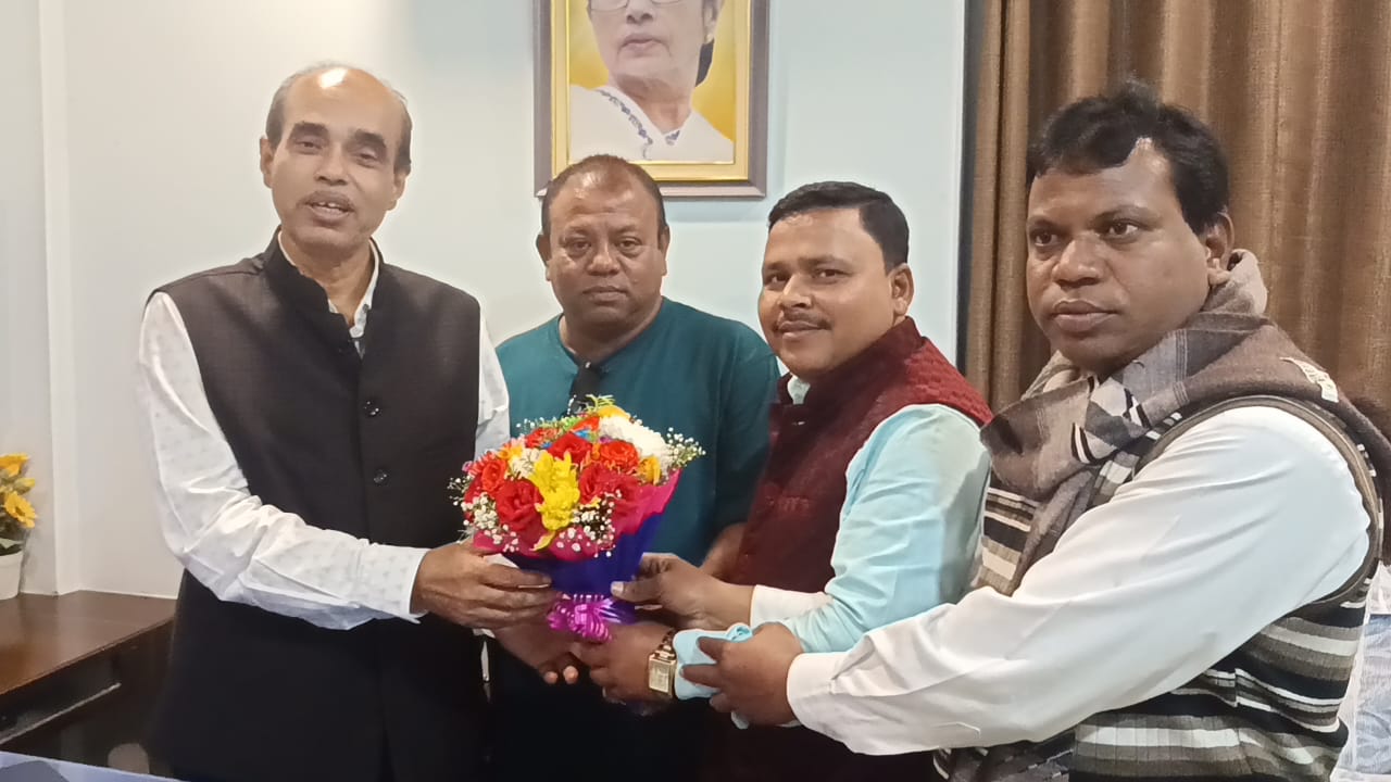 বারাসাত সাংগঠনিক জেলায় এসসি-ওবিসি সেলের নতুন সভাপতি অসিত হালদার, ২০২৬ নির্বাচনের প্রস্তুতি জোরদার…