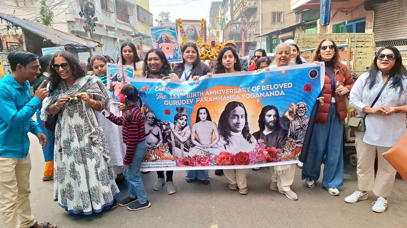 দেশ বিদেশের ভক্তদের নিয়ে কলকাতায় মহা সমারোহে পরমহংস যোগানন্দের ১৩৩ তম জন্মবার্ষিকী উদযাপন।