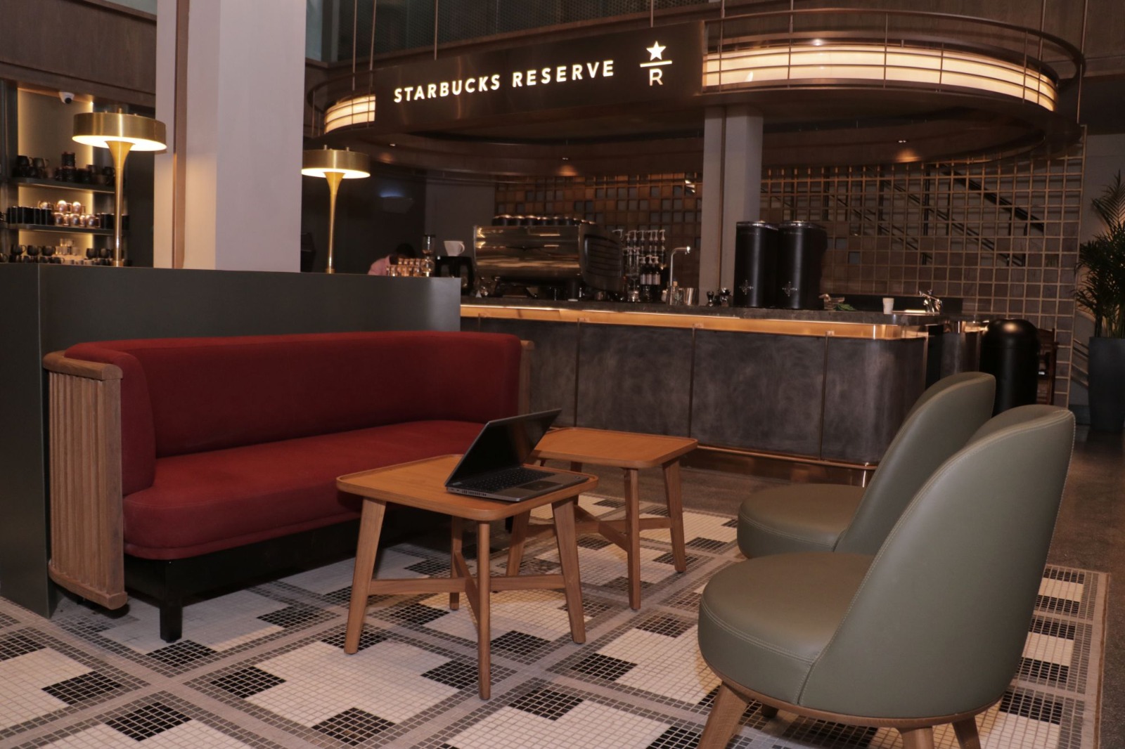 TATA Starbucks Brings Its First Starbucks Reserve® Rooftop Experience to Kolkata… TATA Starbucks Brings Its First Starbucks Reserve® Rooftop Experience to Kolkata…