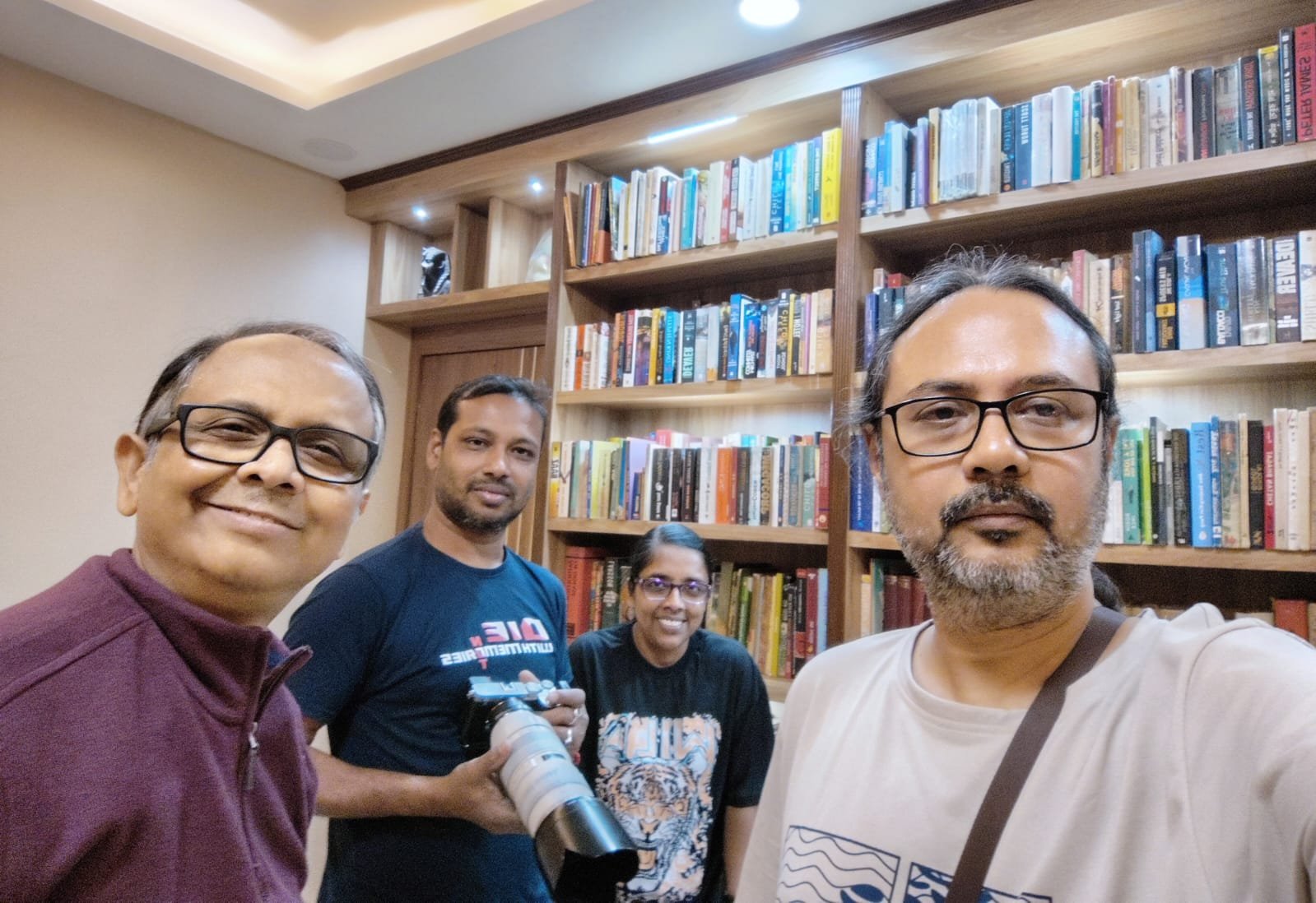দুই কবির জীবন ও সৃষ্টির কাব্যময় যাত্রা নিয়ে ইন্দ্রনীল সরকারের নতুন ছবি “DUI (Two)