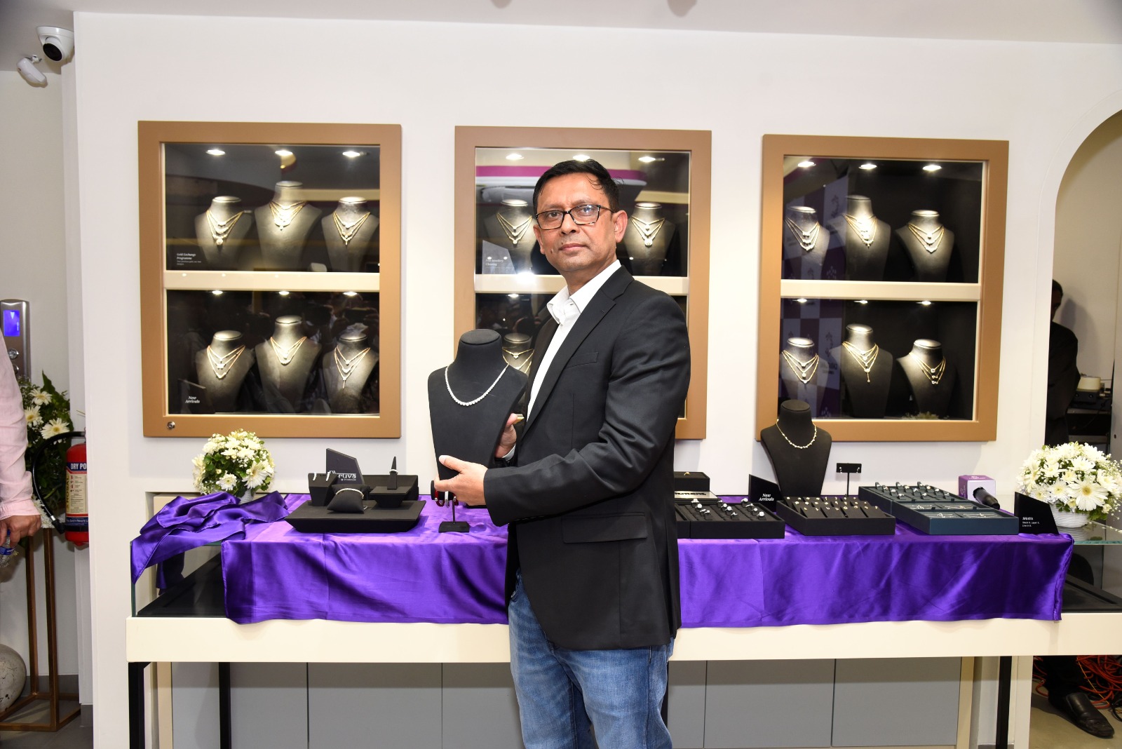 CaratLane Strengthens Presence in Eastern India with Launch of New Flagship Store in Kolkata’s Gariahat… CaratLane Strengthens Presence in Eastern India with Launch of New Flagship Store in Kolkata’s Gariahat…