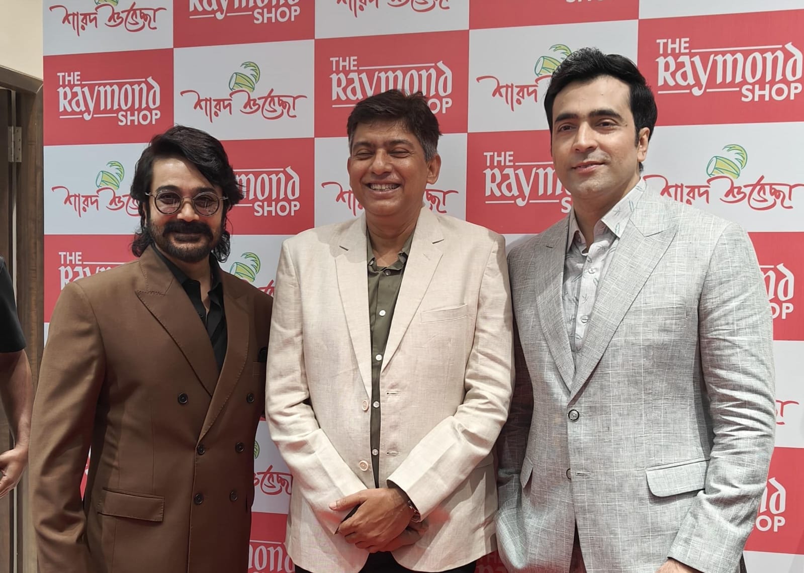 Raymond Unveils Landmark Pujo Celebration with Cinema Icons Prosenjit Chatterjee and Abir Chatterjee….